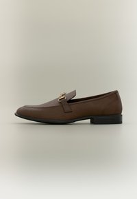 Sélectionné, dark brown