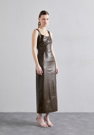 DIAGONAL STITCH DRESS - Maxi dress - brown