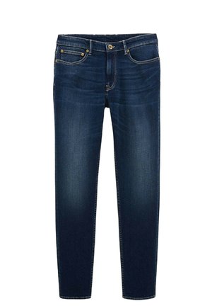 Jean en denim bleu foncé avec une coupe droite, design à cinq poches, passants de ceinture et fermeture à bouton en laiton. Texture lisse avec un léger délavage.