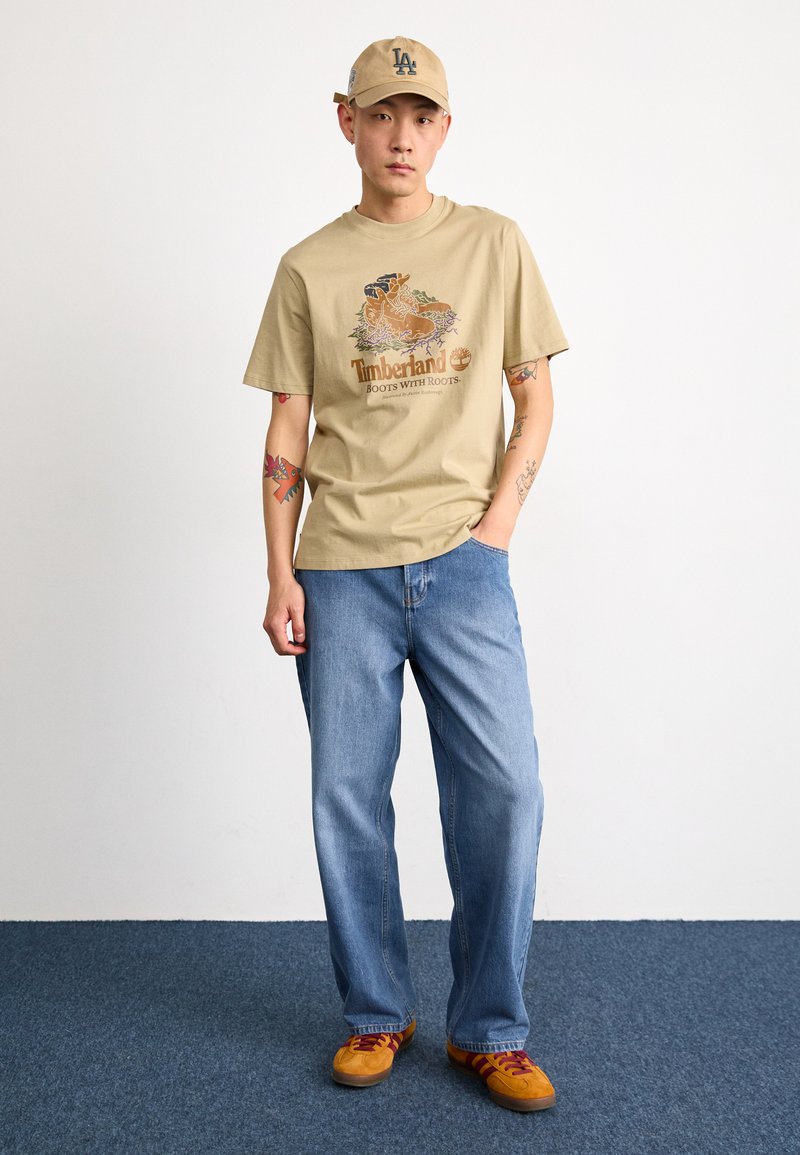 adidas Originals GAZELLE INDOOR - Sneakers laag - ochre/shadow red/warm  sandstone/bruin - Zalando.be