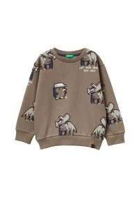 Sudadera marrón con arte pixelado de un pájaro y un triceratops. Texto "DEJA QUE TU MENTE VUELE LIBRE" impreso. Puños y dobladillo acanalados. Material suave.