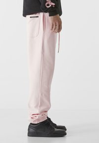 9N1M SENSE ESSENTIAL - Träningsbyxor - pink