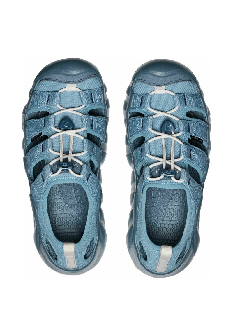 Keen Clearwater CNX Heren Wandelsandalen Leer Magnet Black