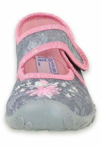 Grau textile Mary-Jane-Schuh mit rosa Glitzerriemen und floralem Stickmuster auf der Zehenpartie. Mit flexibler grauer Gummisohle.