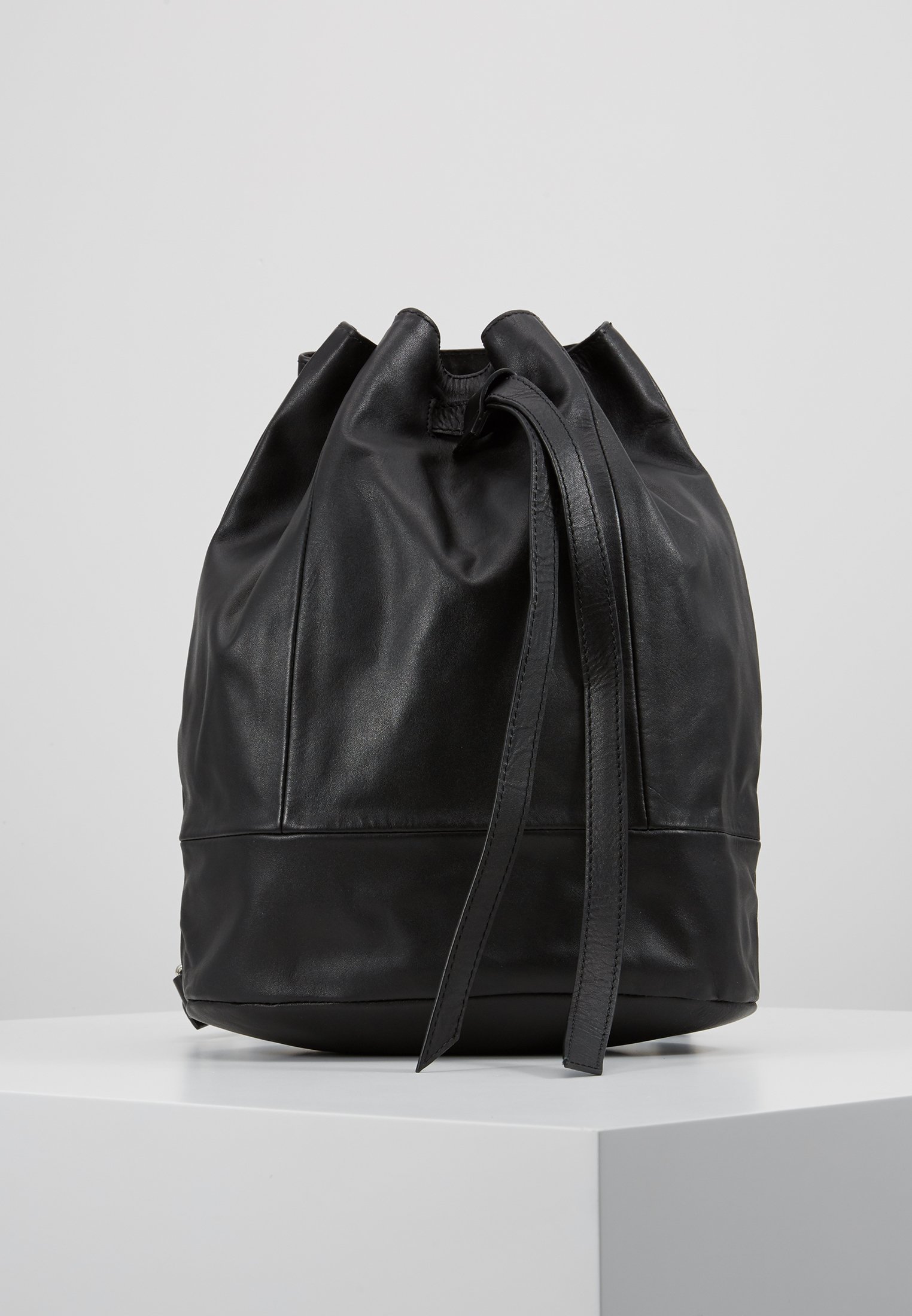 KIOMI LEATHER Ryggsäck black Zalando.se KIOMI LEATHER Ryggsäck black Zalando.se