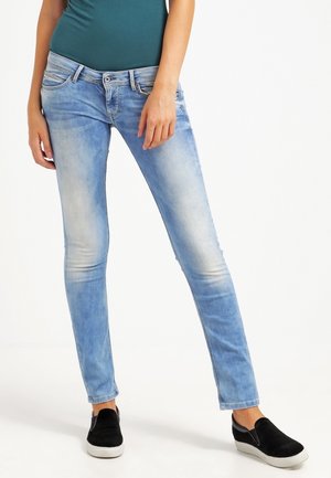 Jeansy Slim Fit