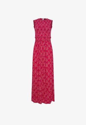 Czerwona sukienka maxi bez rękawów, z różowym i białym wzorem liści, dopasowaną talią i falbankami na krawędziach ramion.