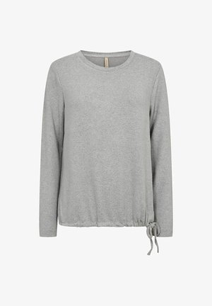 világosszürke, hosszú ujjú felső, puha anyagból, kerek nyakkivágással és gyűrt szegéllyel, az egyik oldalon állítható zsinórral.