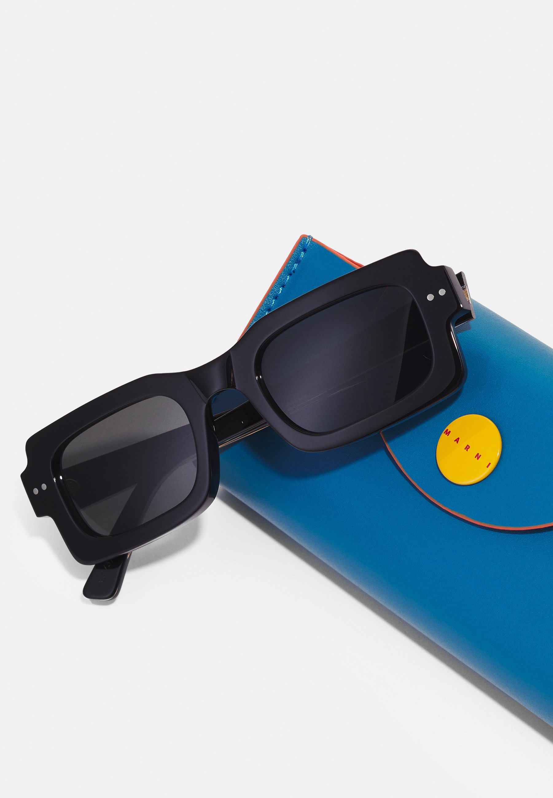 Marni LAKE VOSTOK UNISEX - Occhiali da sole - black/nero - Zalando