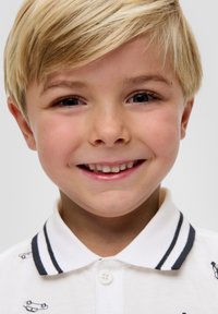 s.Oliver Poloshirt - weiß