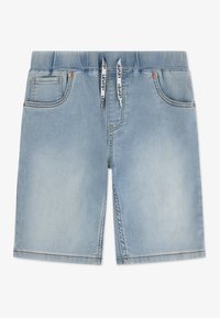 Non sélectionné, kiss and goodbye