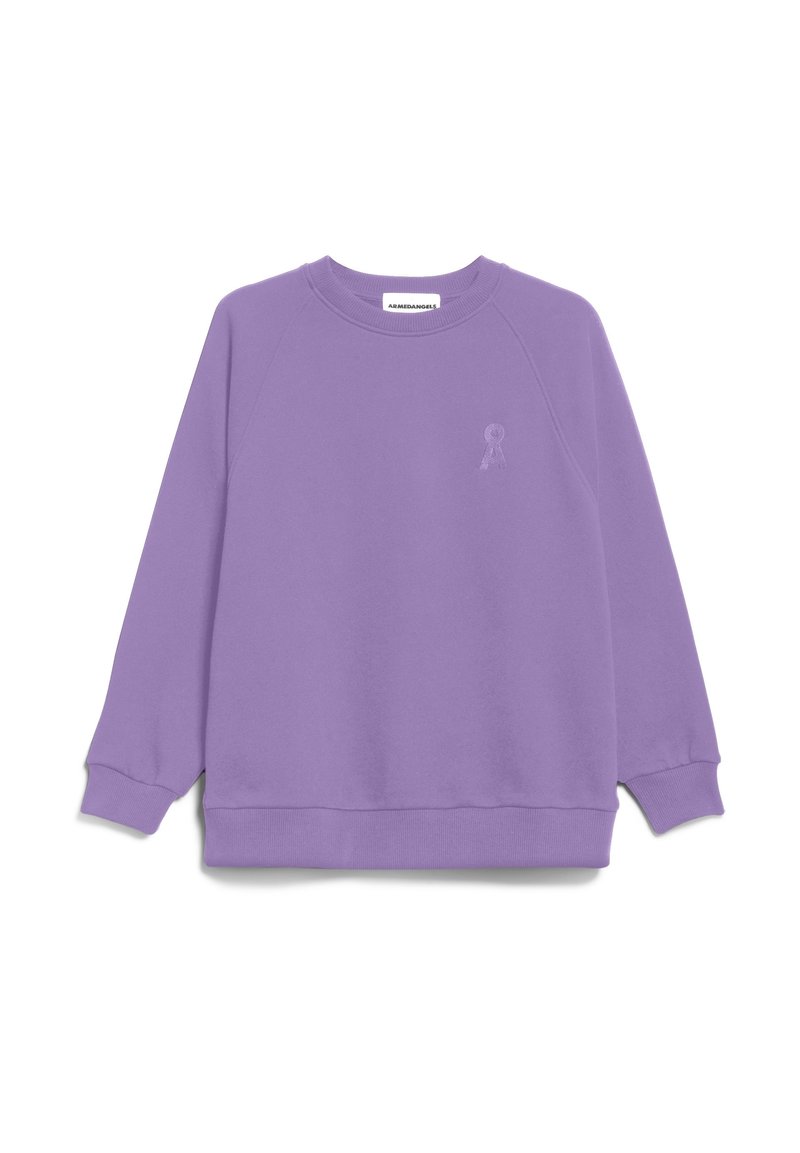 Sudadera morada fabricada en una suave mezcla de algodón, con mangas raglán, cuello redondo, puños acanalados y un pequeño emblema en el pecho.