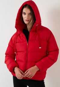LELA REGULAR FIT - Ziemas jaka - red