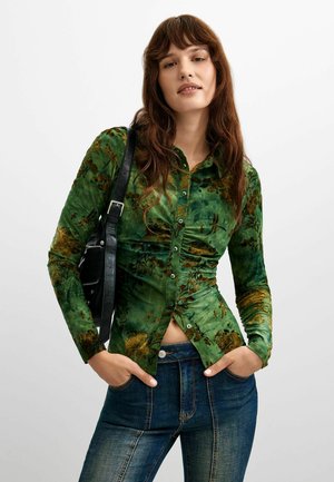 Desigual, GATHERED POLO NECK T-SHIRT - Blusa abotonada - green