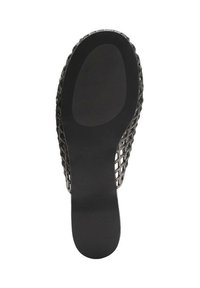 Sandal nera con punta aperta, design superiore intrecciato e suola in gomma liscia. Presenta una soletta testurizzata per aderenza e comfort.