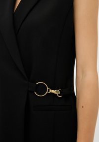 adL V COLLAR - Kotelomekko - black