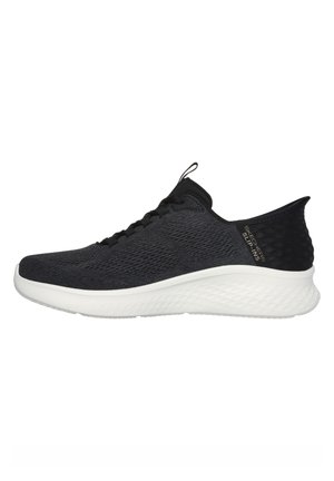 Zapatilla deportiva negra de punto con parte superior texturizada, suela de amortiguación blanca y suave, y detalles en negro. Presenta un diseño de cordones y un logo.