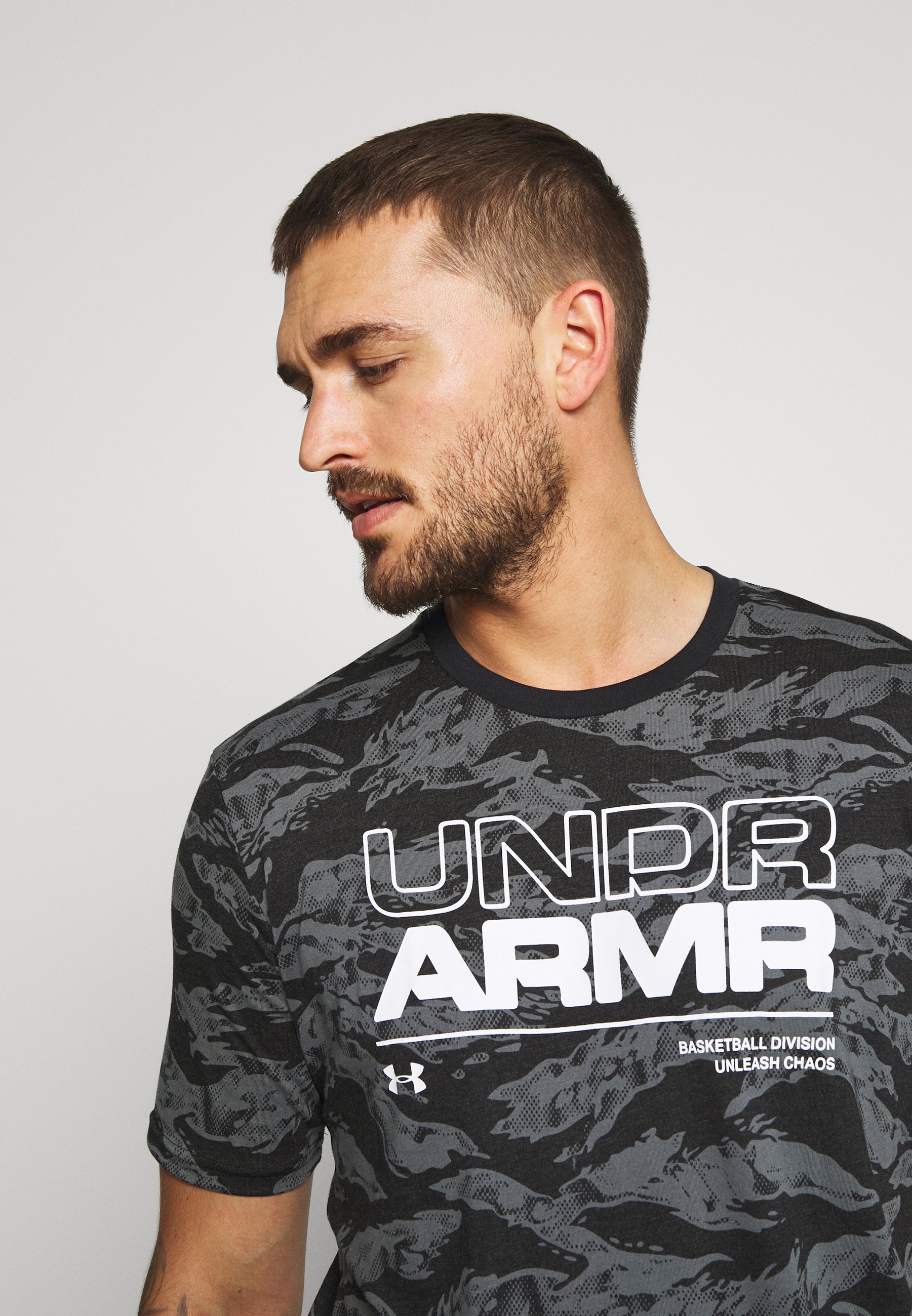 under armour baseline t shirt