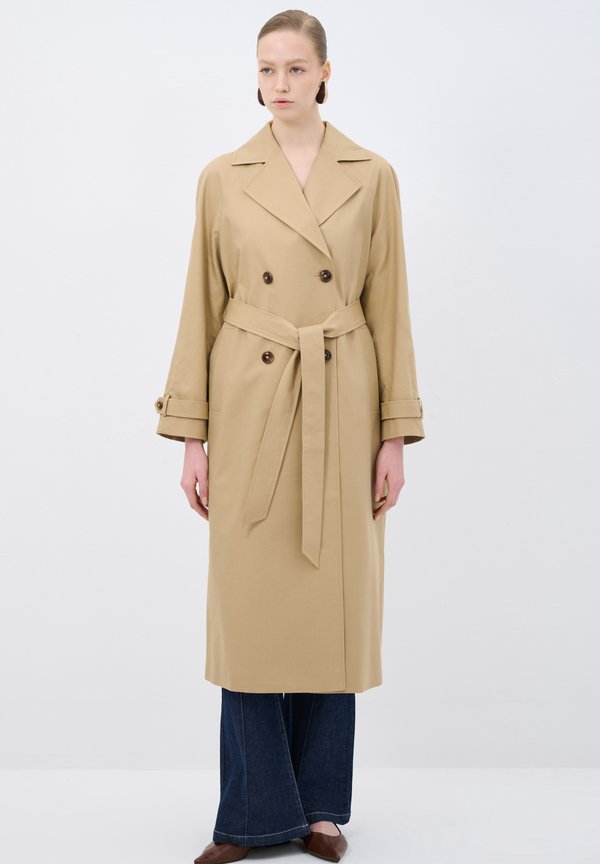 LONG  WITH BELT  - Trenchcoat - camel