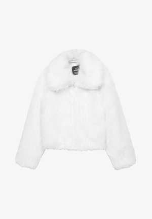 Geacă scurtă din blană artificială albă, cu guler larg, mâneci lungi, fără închideri vizibile și textură pufoasă. Concepută pentru o potrivire strânsă.