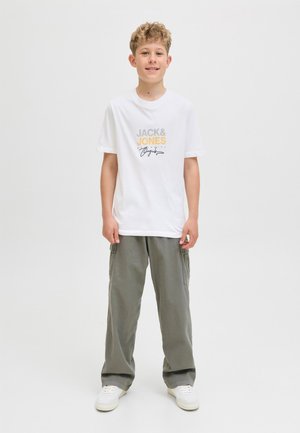 Jack & Jones Junior JORCANGGU TEE SS CREW NECK FST JNR - Triko s potiskem - bright white