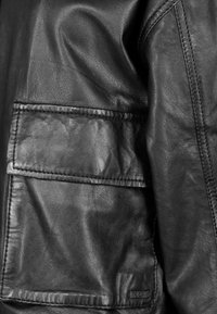 Maze MIT STEHKRAGEN   - Nahkatakki - black