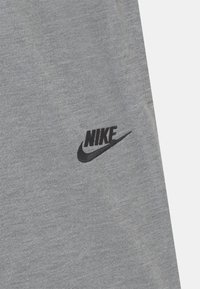 Thumbnail Image 4