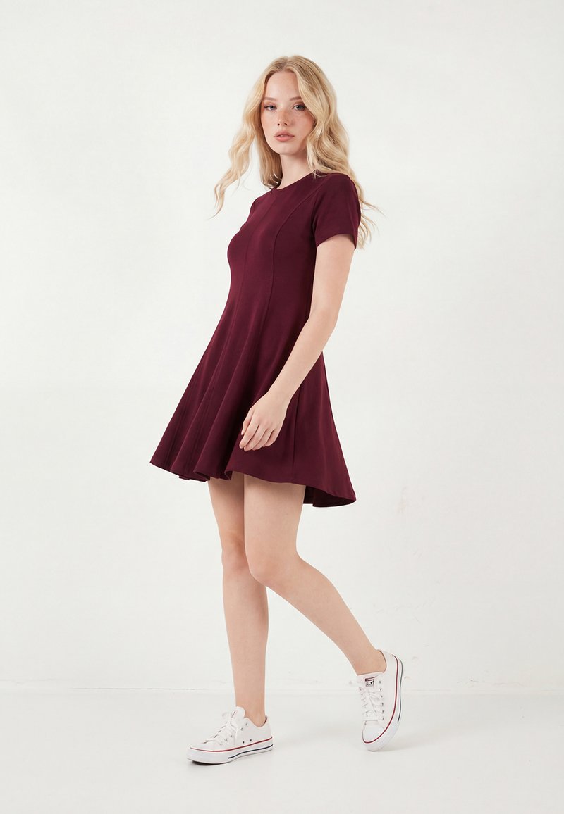 LELA Day dress - bordeaux - Zalando.ie