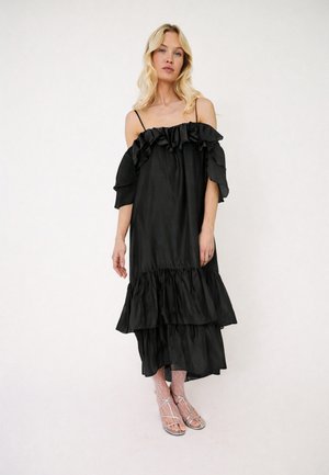 Cras LIVELY DRESS - Cocktailkleid/festliches Kleid - black