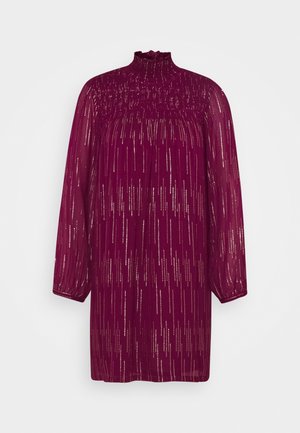 Koktejlové šaty / šaty na párty - berry