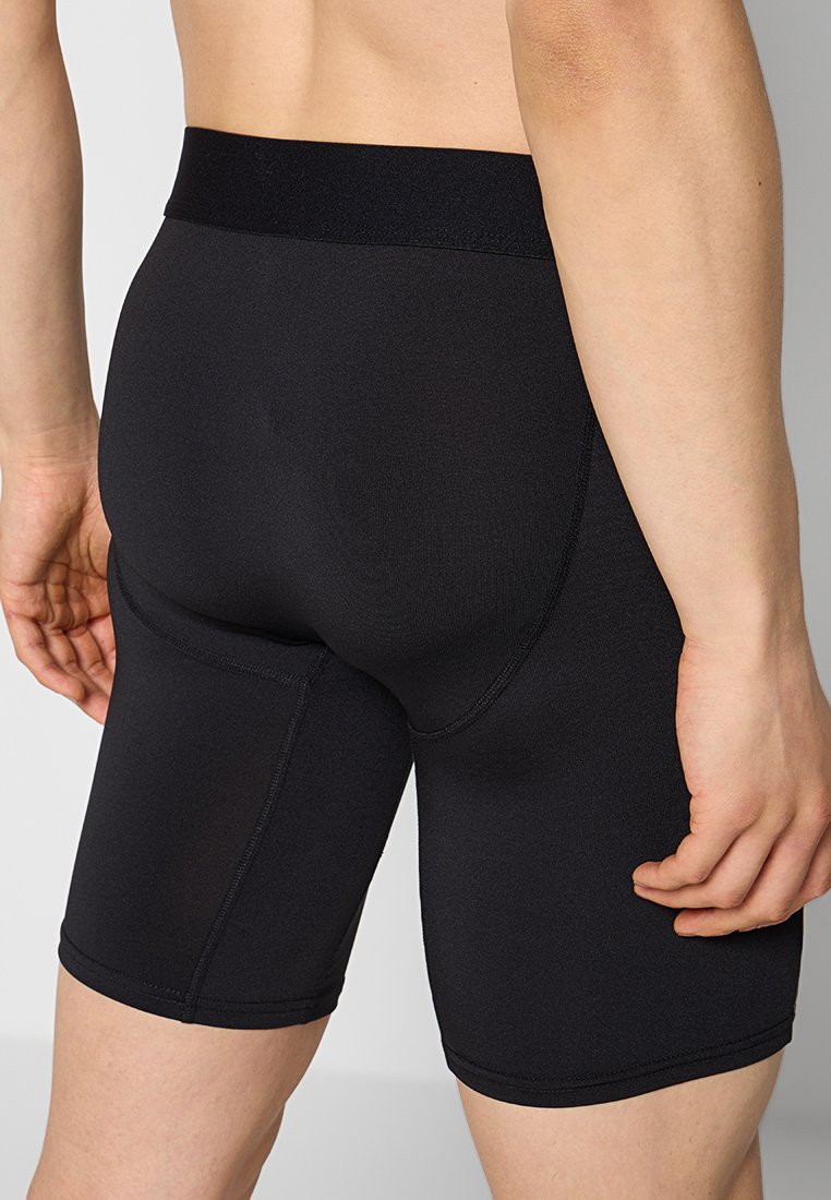 3 PACK