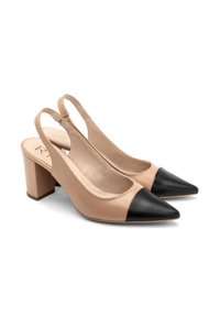 Kreemjad slingback kõrged kontsad, millel on terav nina. Mustast nahast katte nina. Plokk- konts, millel on matt viimistlus. Nähtav tekstuuriga sisetald.