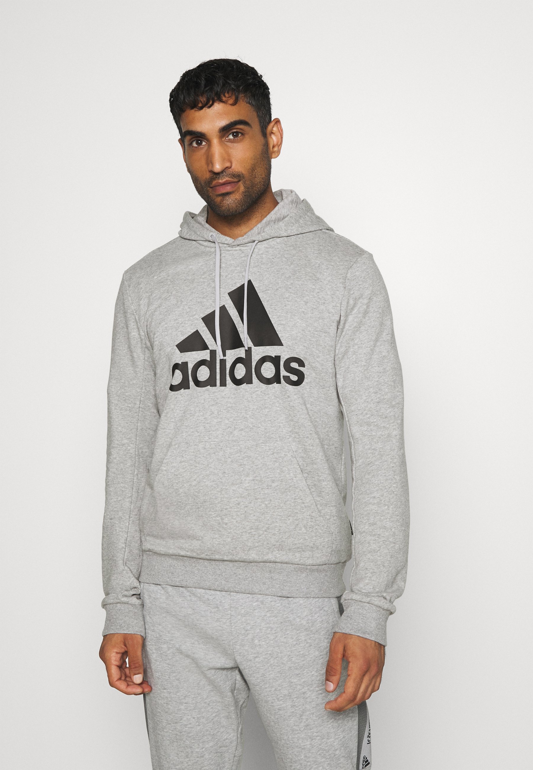 Men ESSENTIALS SPORTS INSPIRED HOODED - Hoodie - medium grey heather Men ESSENTIALS SPORTS INSPIRED HOODED - Hoodie - medium grey heather