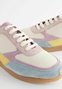 Next CHUNKY REGULAR FIT - Sneaker low - cream