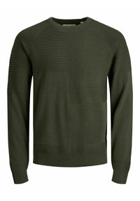 Pull vert olive avec texture côtelée sur les épaules et les manches, corps lisse, encolure ronde, et poignets et ourlet ajustés.