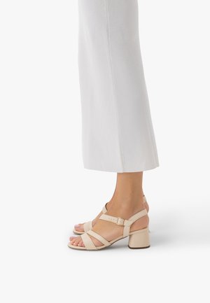 RYŁKO Sandals - beige