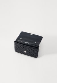 Love Moschino SMART DAILY - Bandolera - nero
