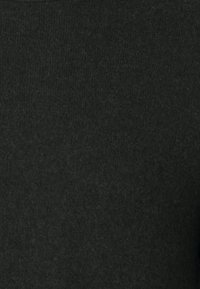 FTC Cashmere Pulover - onyx
