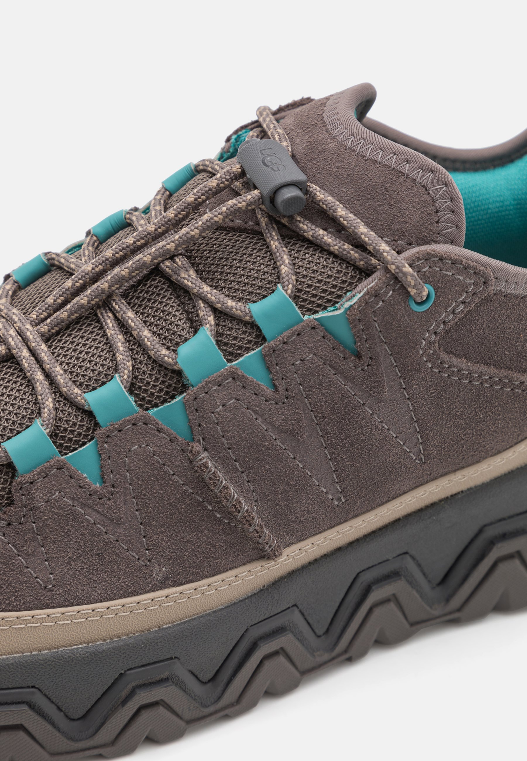 UGG CAPTRAIL LOW - Sneakers low - thunder cloud/antilope/gri