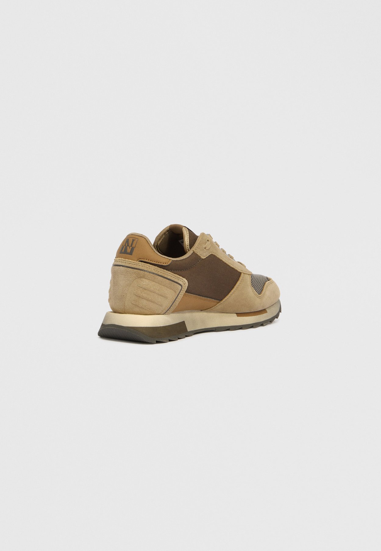 Sneaker low