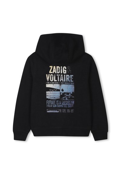 Hoodie noir avec un imprimé graphique comprenant du texte et des images au dos. Le matériau est doux, avec une coupe confortable et une capuche à cordon.