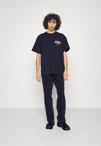 Carhartt WIP MECHANICS - Printtipaita - black