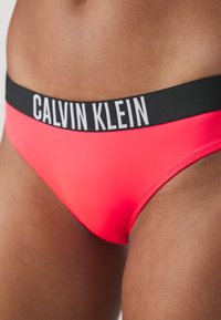 Calvin Klein Swimwear Braguita de bikini - signal red