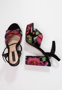 Miss Selfridge Sandály na vysokém podpatku - black