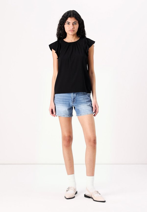VMBELLA - Basic T-shirt4