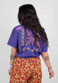 Oxbow TEAUMER - T-shirt imprimé - outremer