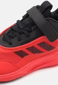 adidas Performance OWNTHEGAME 3.0 UNISEX - Chaussures de basket - core black/red