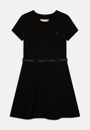 ESSENTIAL SKATER DRESS - Sukienka z dżerseju