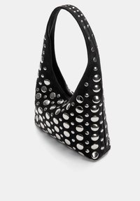 PULL&BEAR STUDDED  - Håndtasker - black