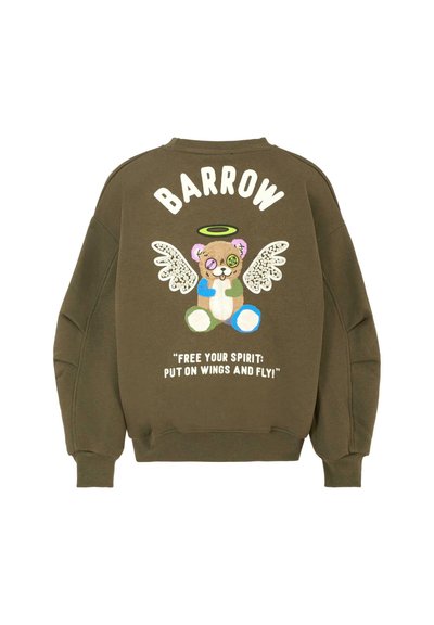 Felpa verde oliva con grafiche di un orso con ali, la scritta "BARROW" e una citazione in bianco. Tessuto morbido con vestibilità rilassata.